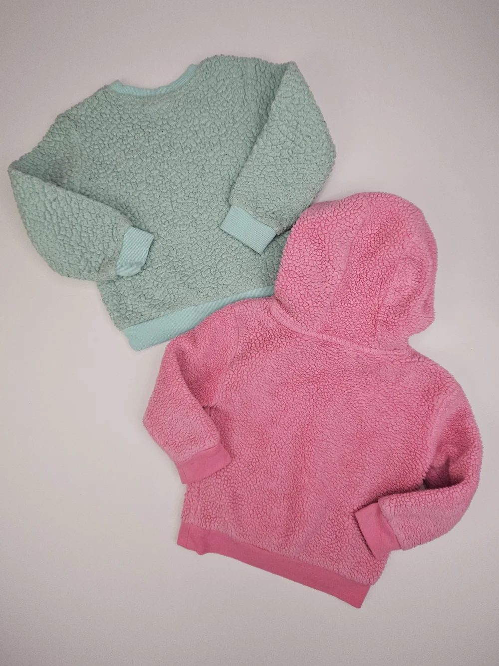 5/$25 3T Toddler Sherpa Sweater Lot Paw Patrol Cocomelon Fleece Pullovers - Picture 4 of 5